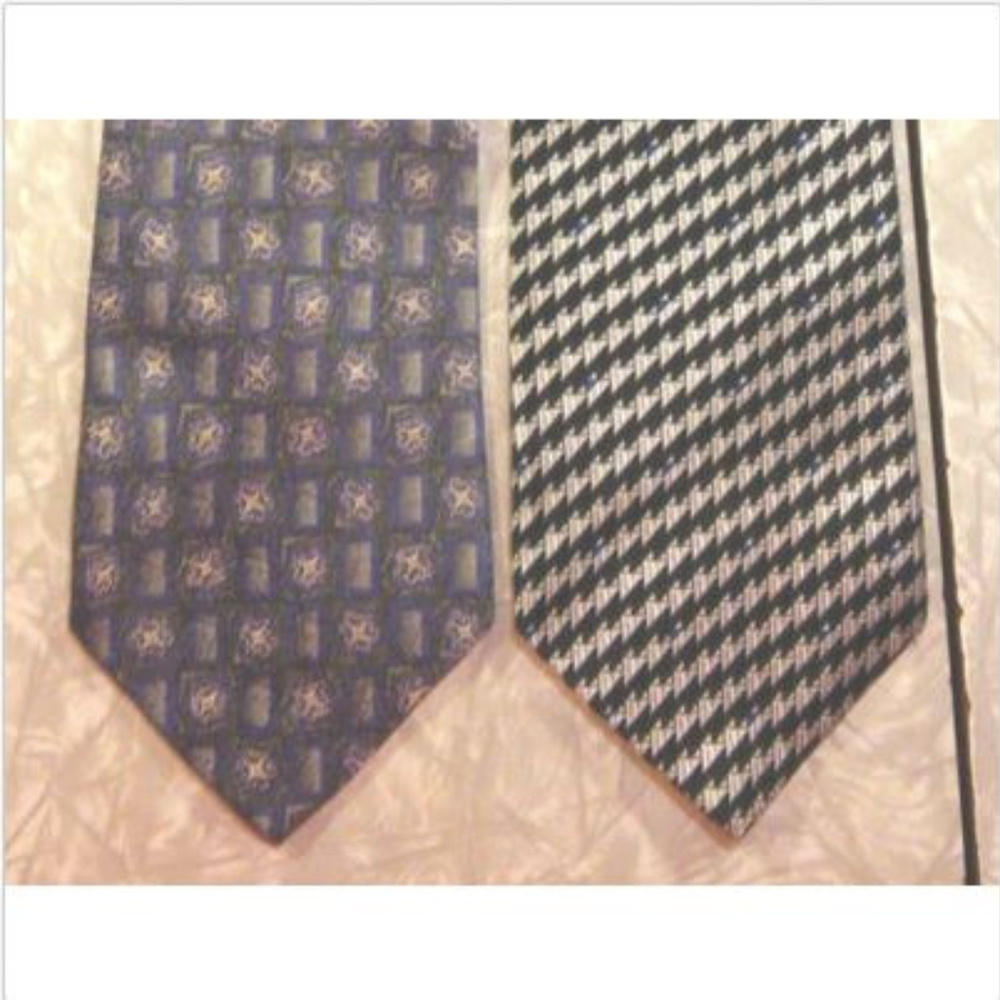 *2 Geoffery Beene NeckTies 100% Silk Imported